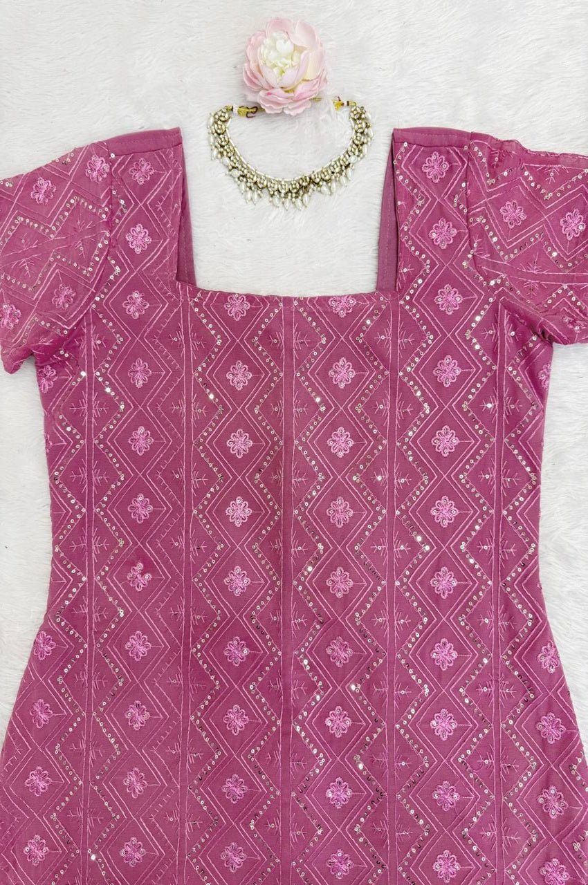 Elegant Onion Pink Georgette Kurti Set