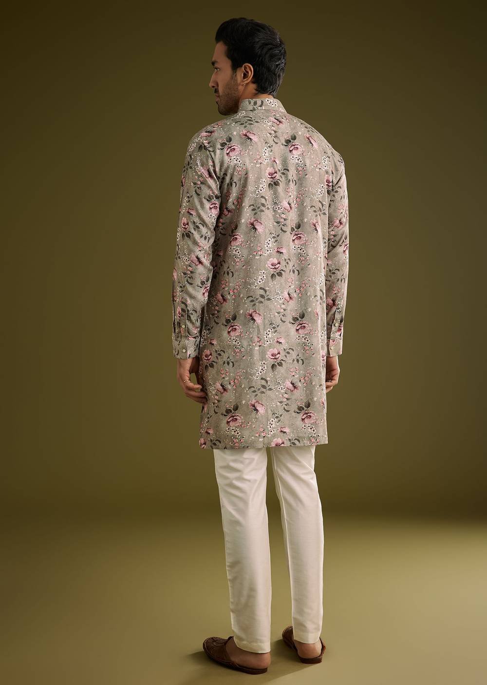 Grey Printed Kurta Set In Russian Silk With Zipper
