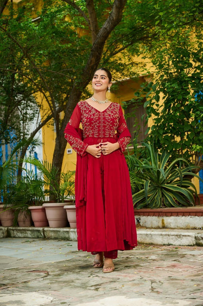 MAROON COLOR DESIGNER KURTI PANT SET