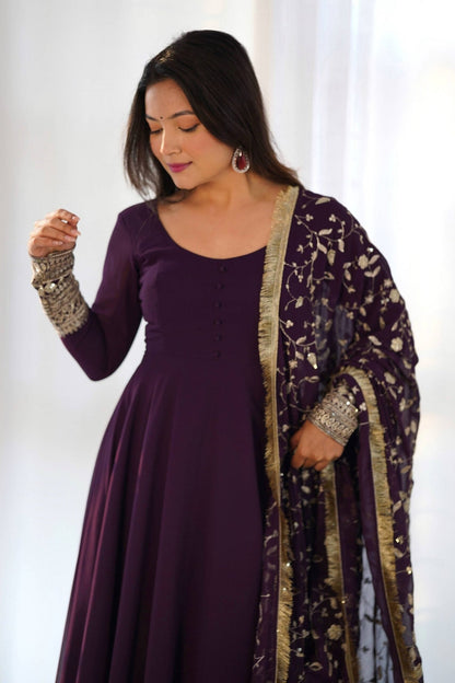 Luxurious & Chic