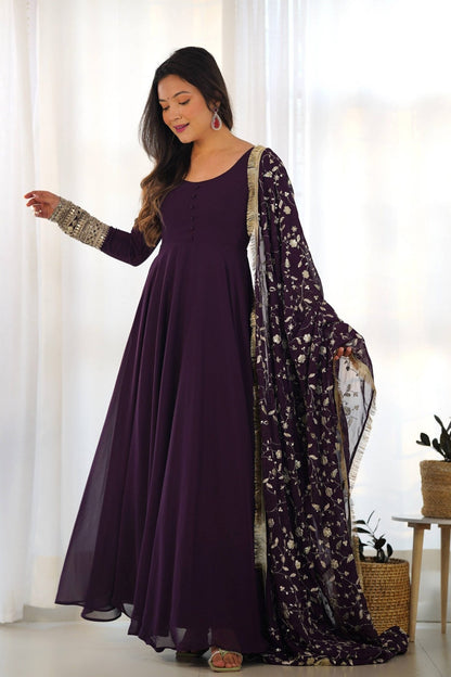 Luxurious & Chic
